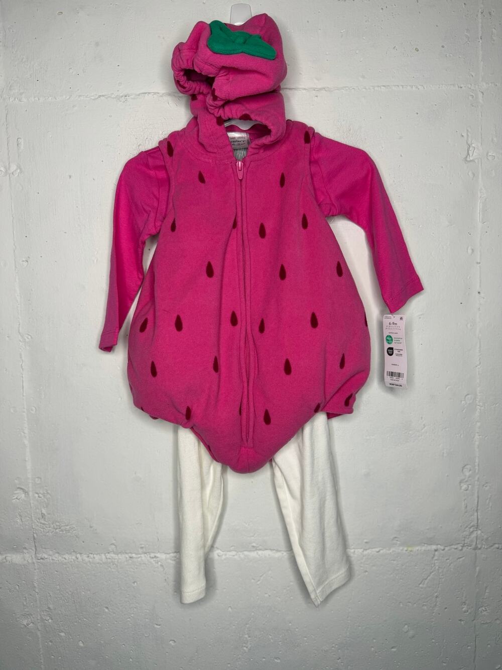 NEW Carters Strawberry Costume 6-9 Months